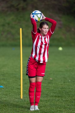 Bild 272 - wBJ TuS Tensfeld - SV Fortuna St. Juergen